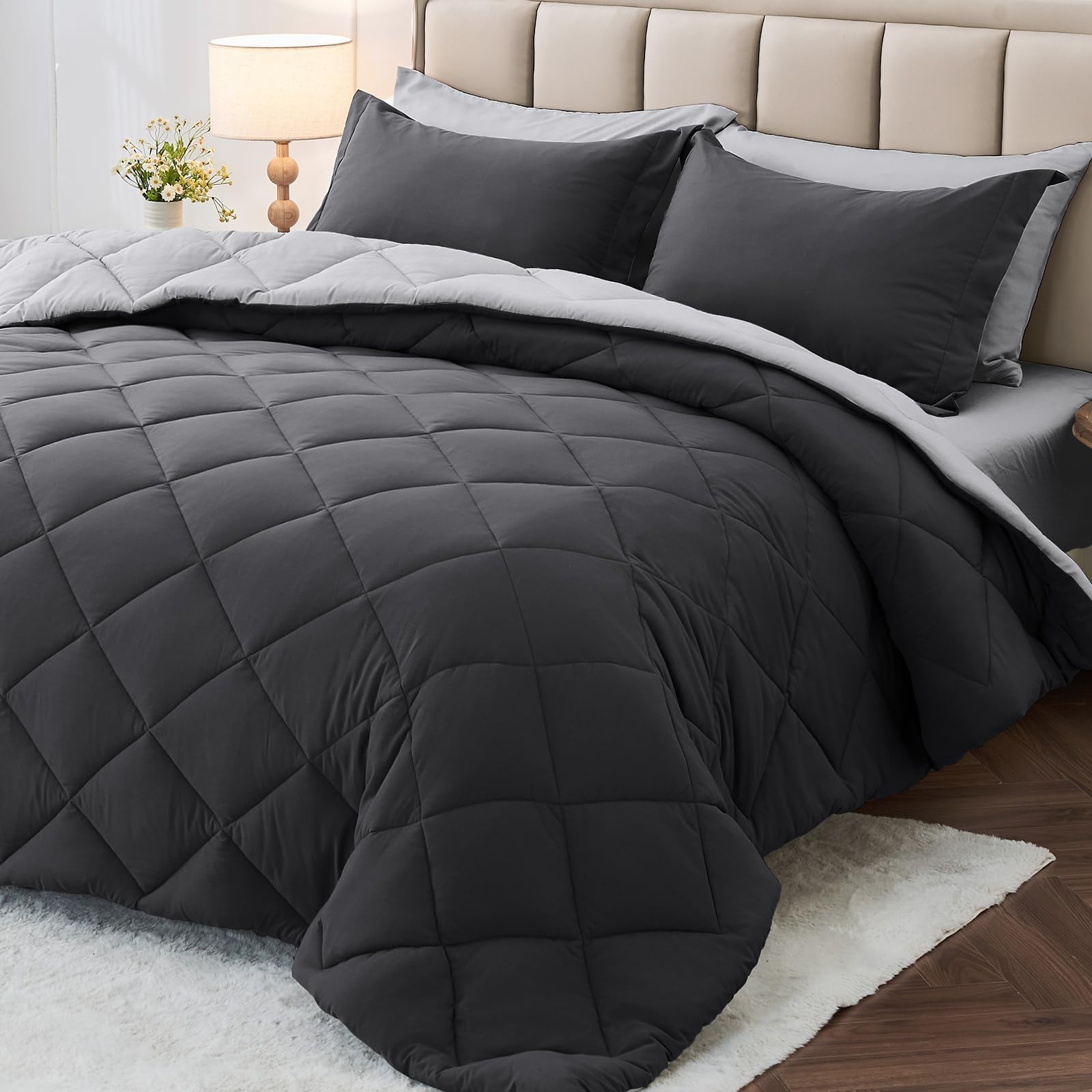MUXHOMO Reversible 7-Piece All-Season Comforter Set