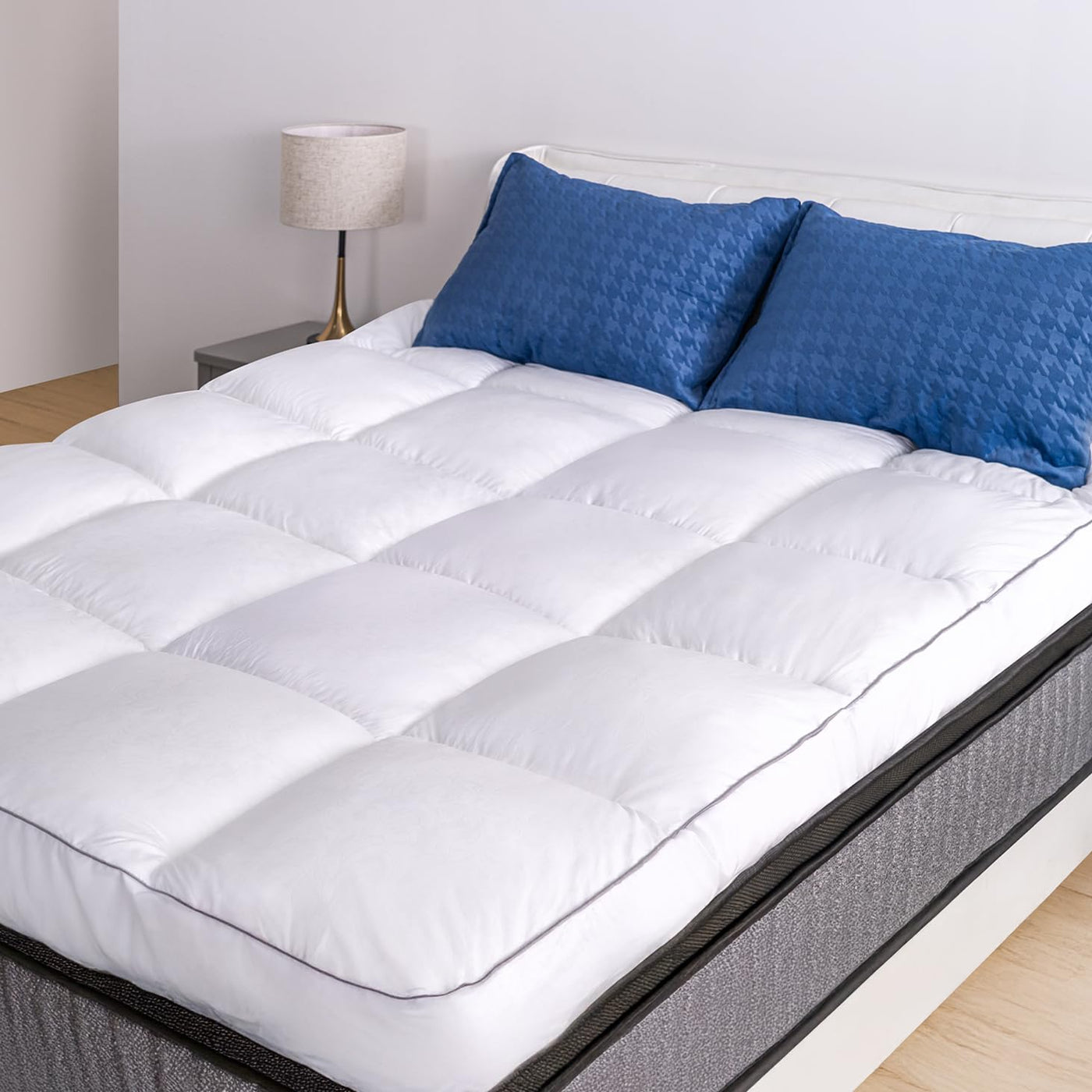 Marine Moon Plush Hotel-Quality Pillow-Top Mattress Topper