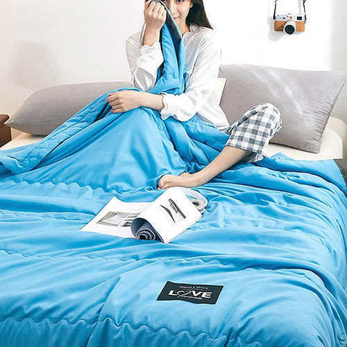 Blue All-Season Cooling Microfiber Weighted Blanket