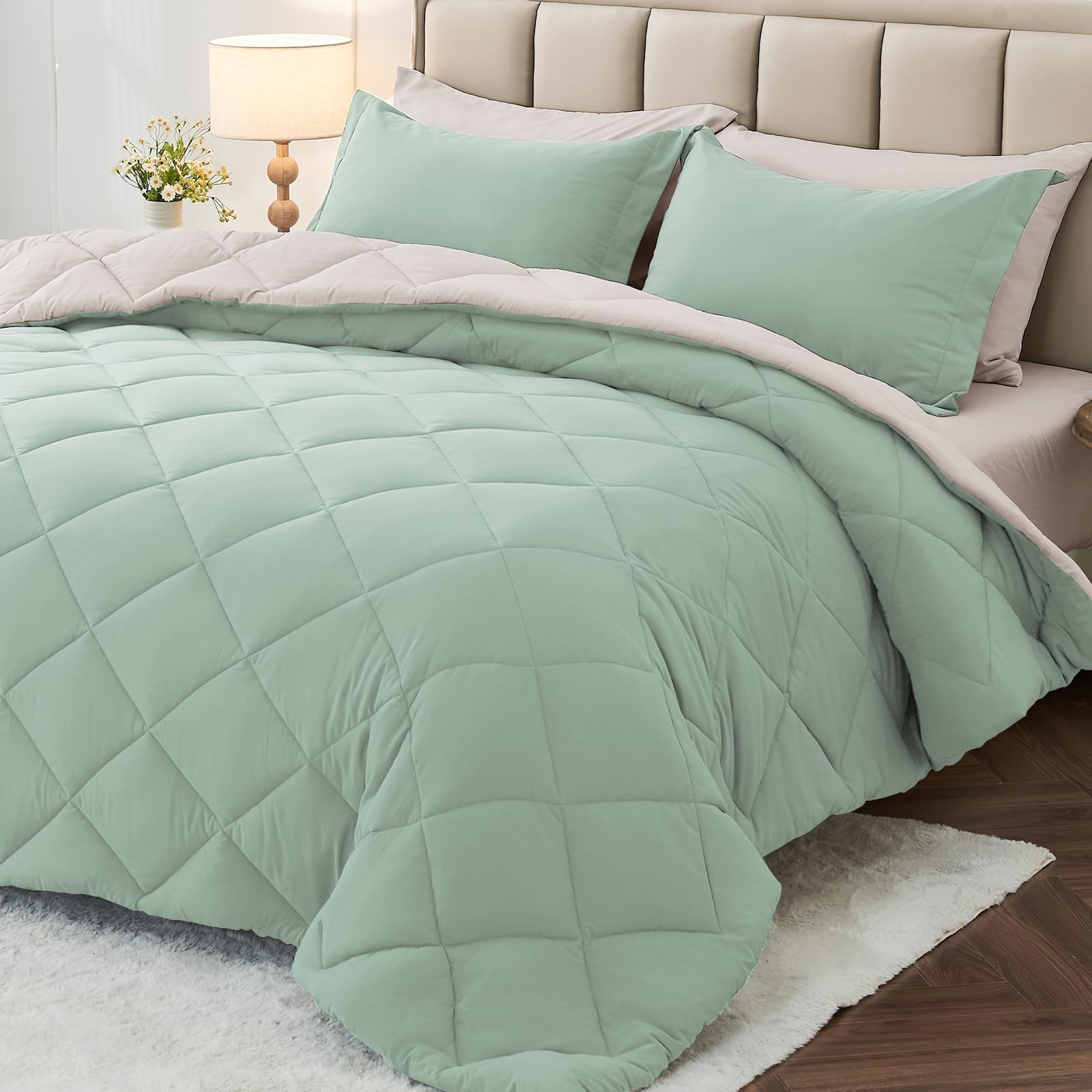 MUXHOMO Reversible 7-Piece All-Season Comforter Set
