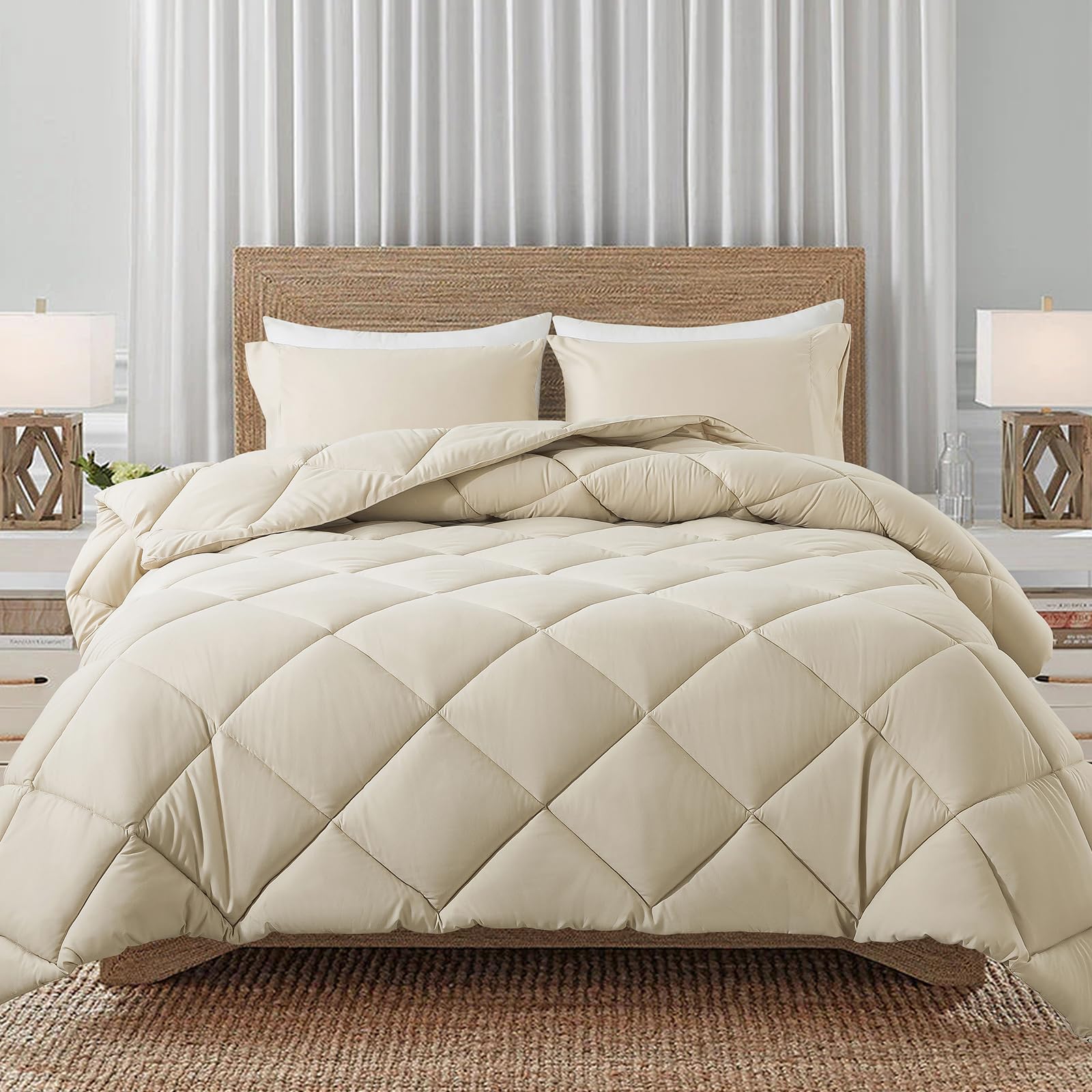 Decroom Lightweight California King 3-Piece Comforter Set