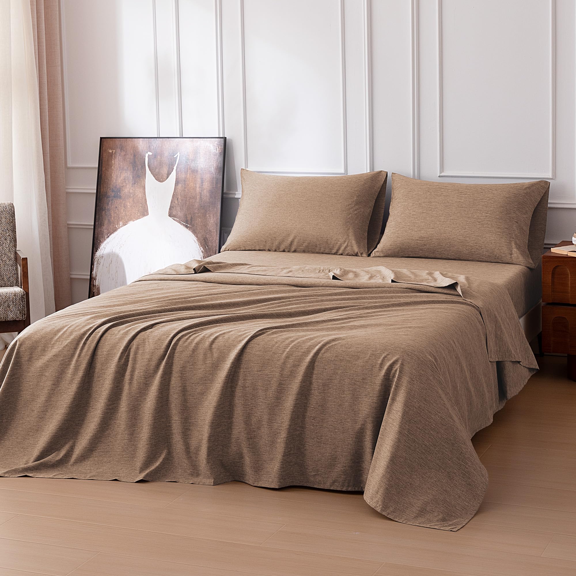 Amazon Basics Cationic Microfiber 3-4-Piece Sheet Set, Wrinkle Free and Easy Fit, 1 Flat Sheet, 1 Fitted Sheet and 1-2 Pillowcase