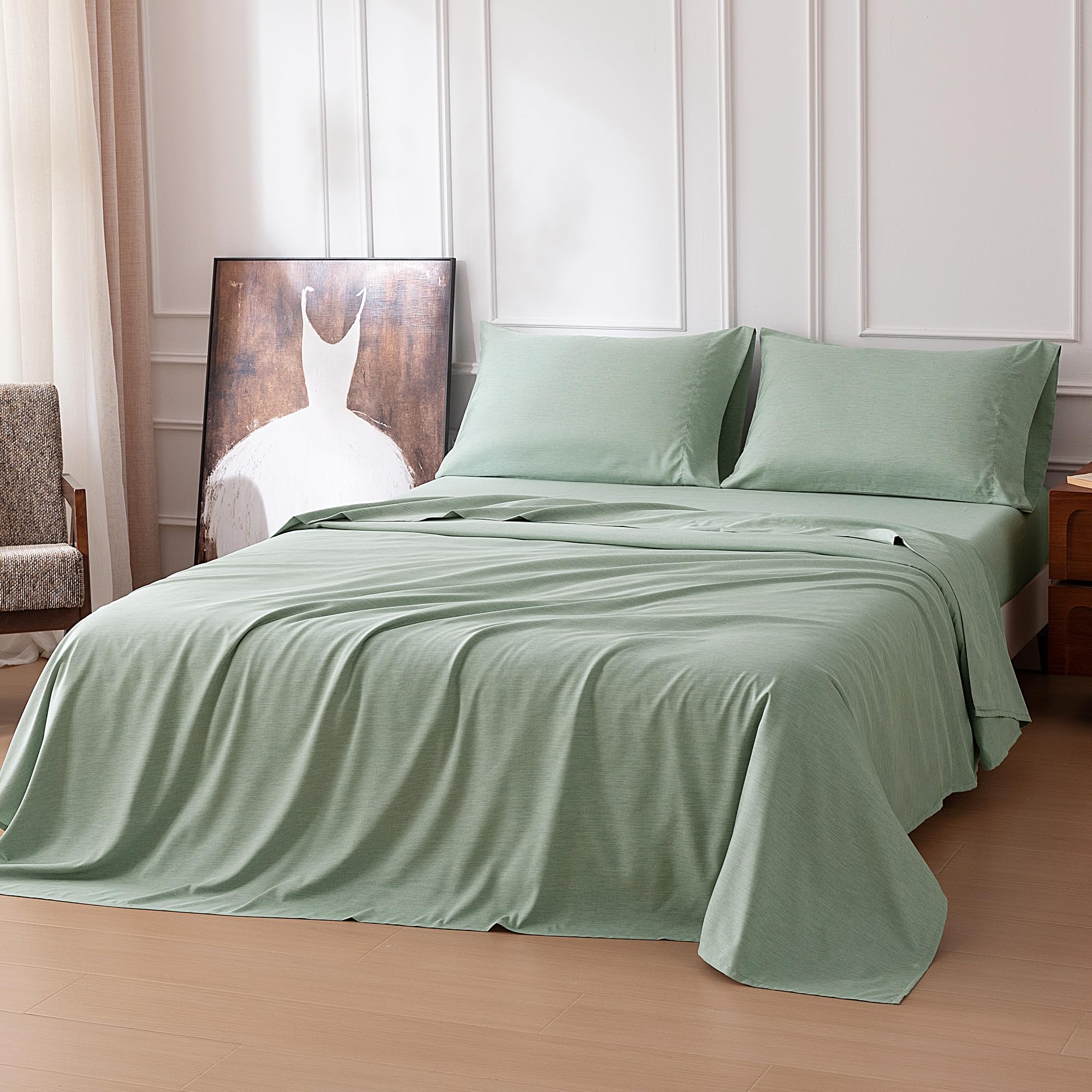 Amazon Basics Cationic Microfiber 3-4-Piece Sheet Set, Wrinkle Free and Easy Fit, 1 Flat Sheet, 1 Fitted Sheet and 1-2 Pillowcase