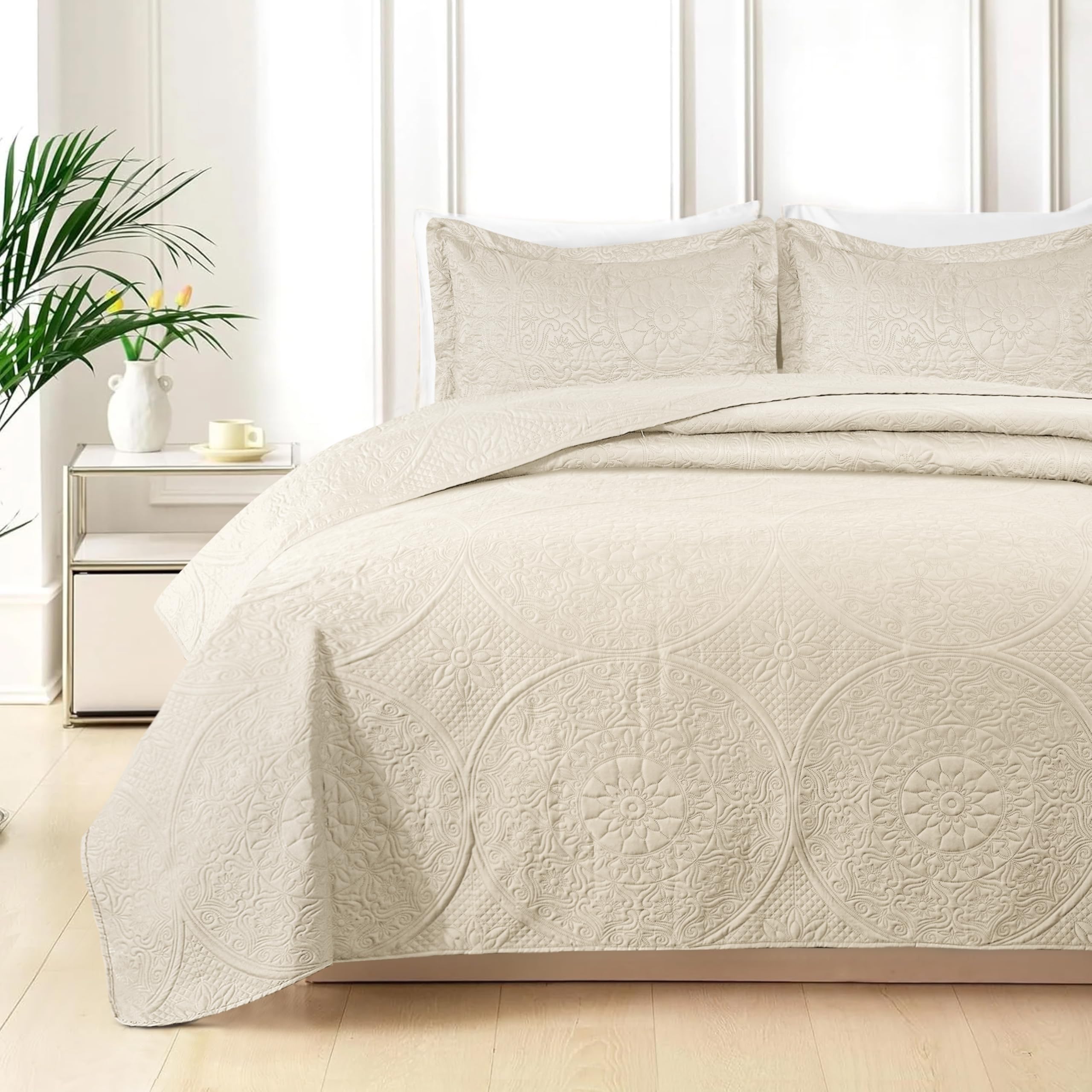 Cotton Passion Quilt Bedding Set - Lightweight Quilted Microfiber Bedspread Floral Pattern