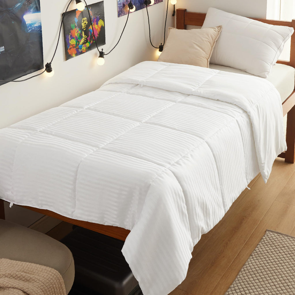 Bedsure Duvet Insert Lightweight Comforter