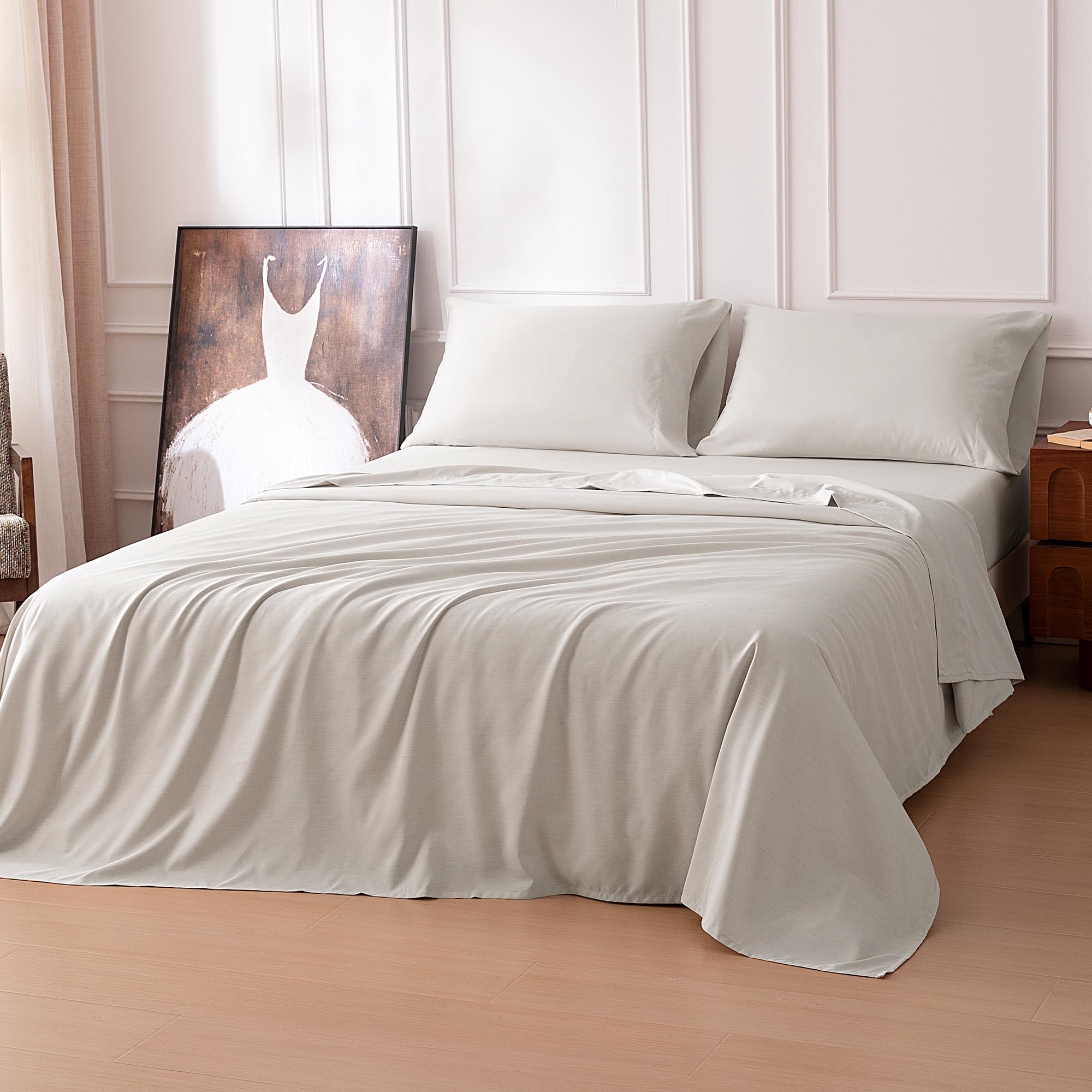 Amazon Basics Cationic Microfiber 3-4-Piece Sheet Set, Wrinkle Free and Easy Fit, 1 Flat Sheet, 1 Fitted Sheet and 1-2 Pillowcase