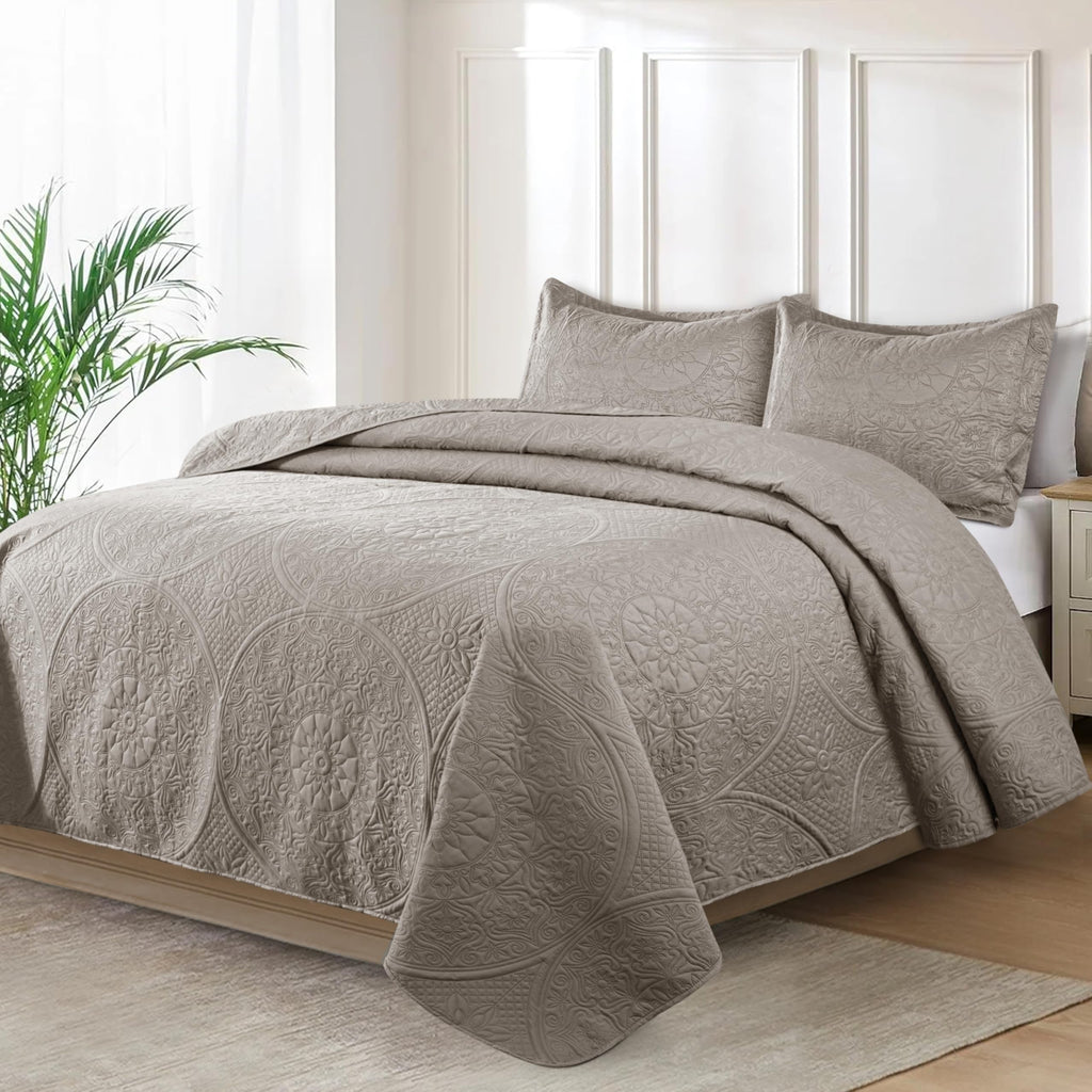Cotton Passion Quilt Bedding Set - Lightweight Quilted Microfiber Bedspread Floral Pattern