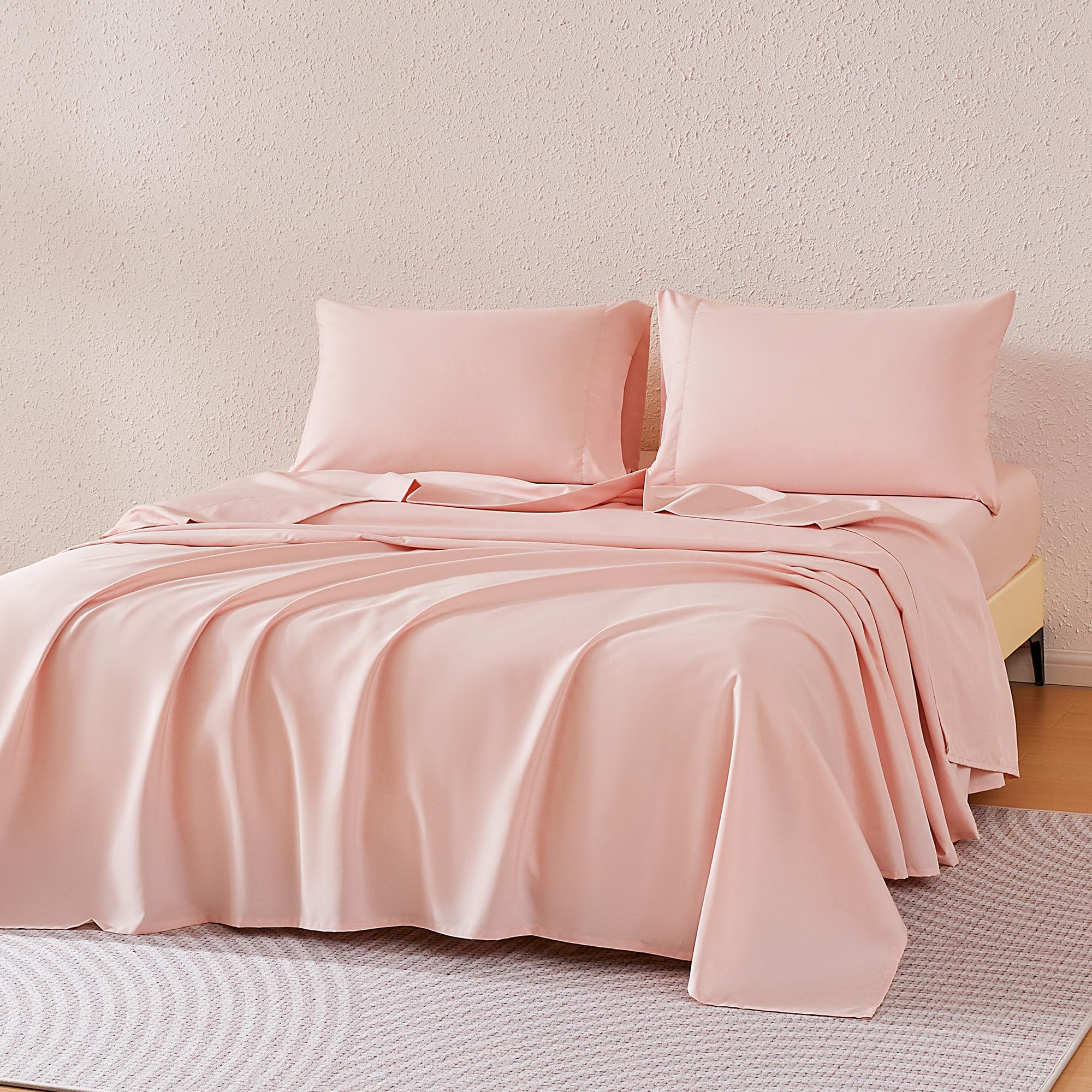 Amazon Basics Cationic Microfiber 3-4-Piece Sheet Set, Wrinkle Free and Easy Fit, 1 Flat Sheet, 1 Fitted Sheet and 1-2 Pillowcase