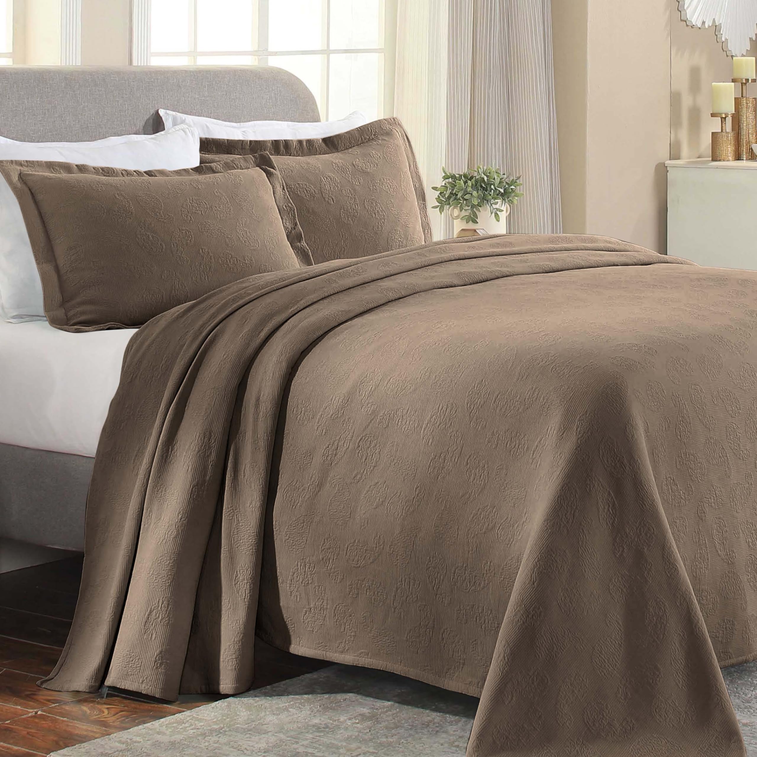 Superior Bedspread