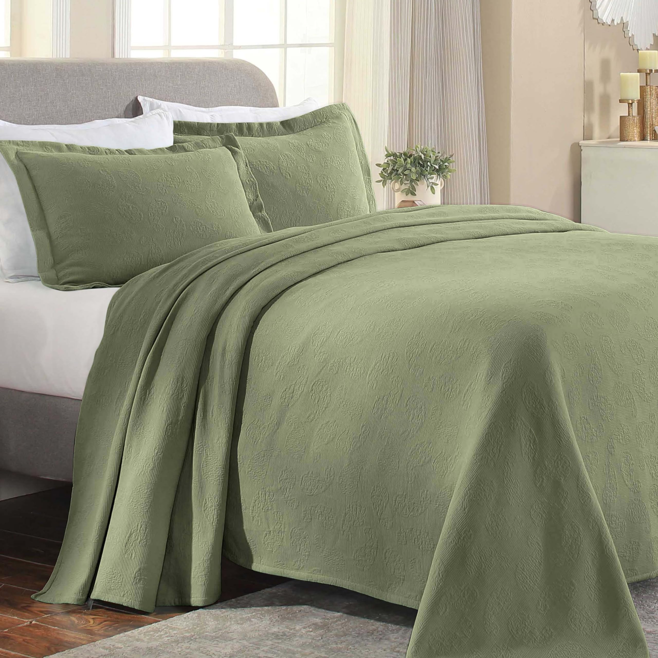 Superior Bedspread