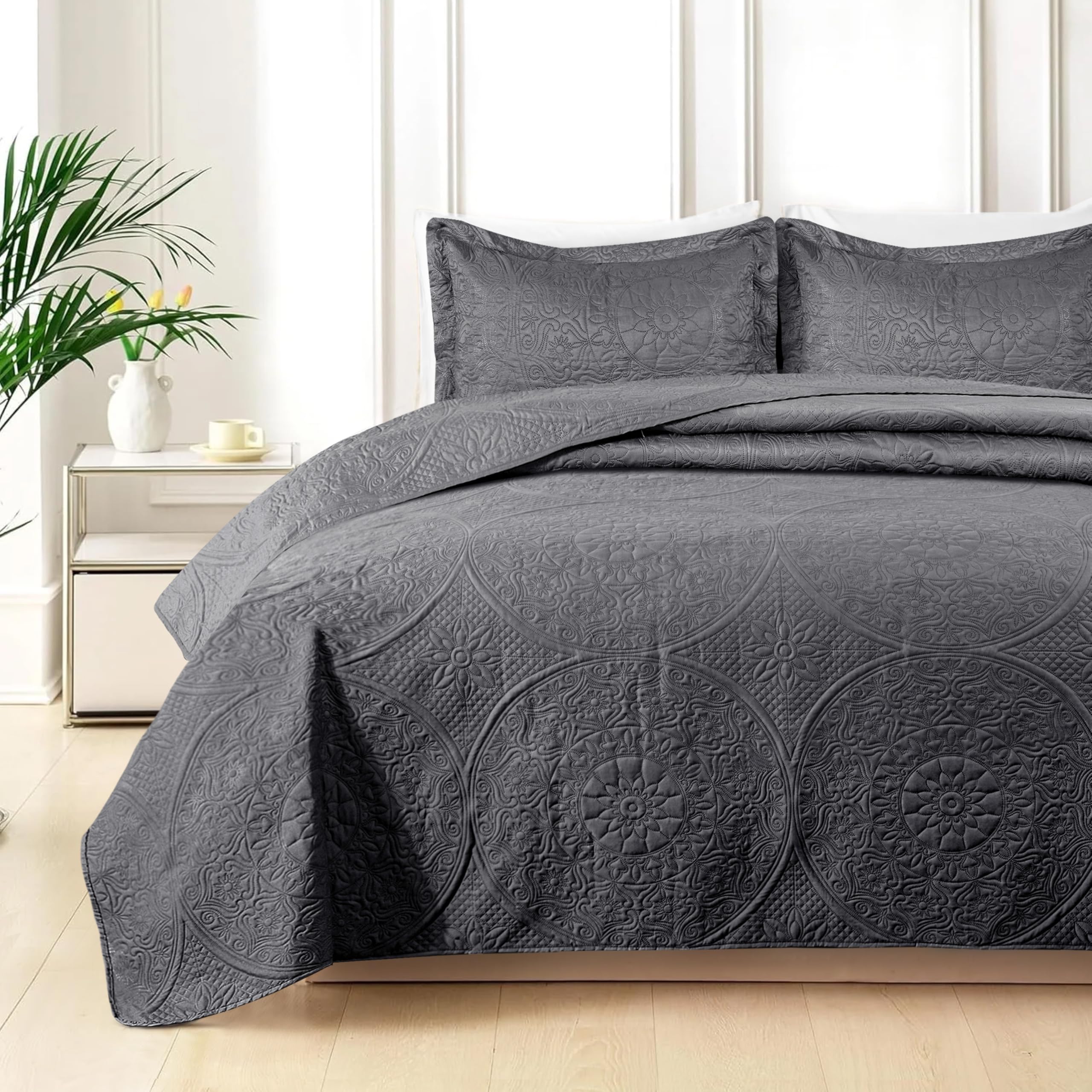 Cotton Passion Quilt Bedding Set - Lightweight Quilted Microfiber Bedspread Floral Pattern