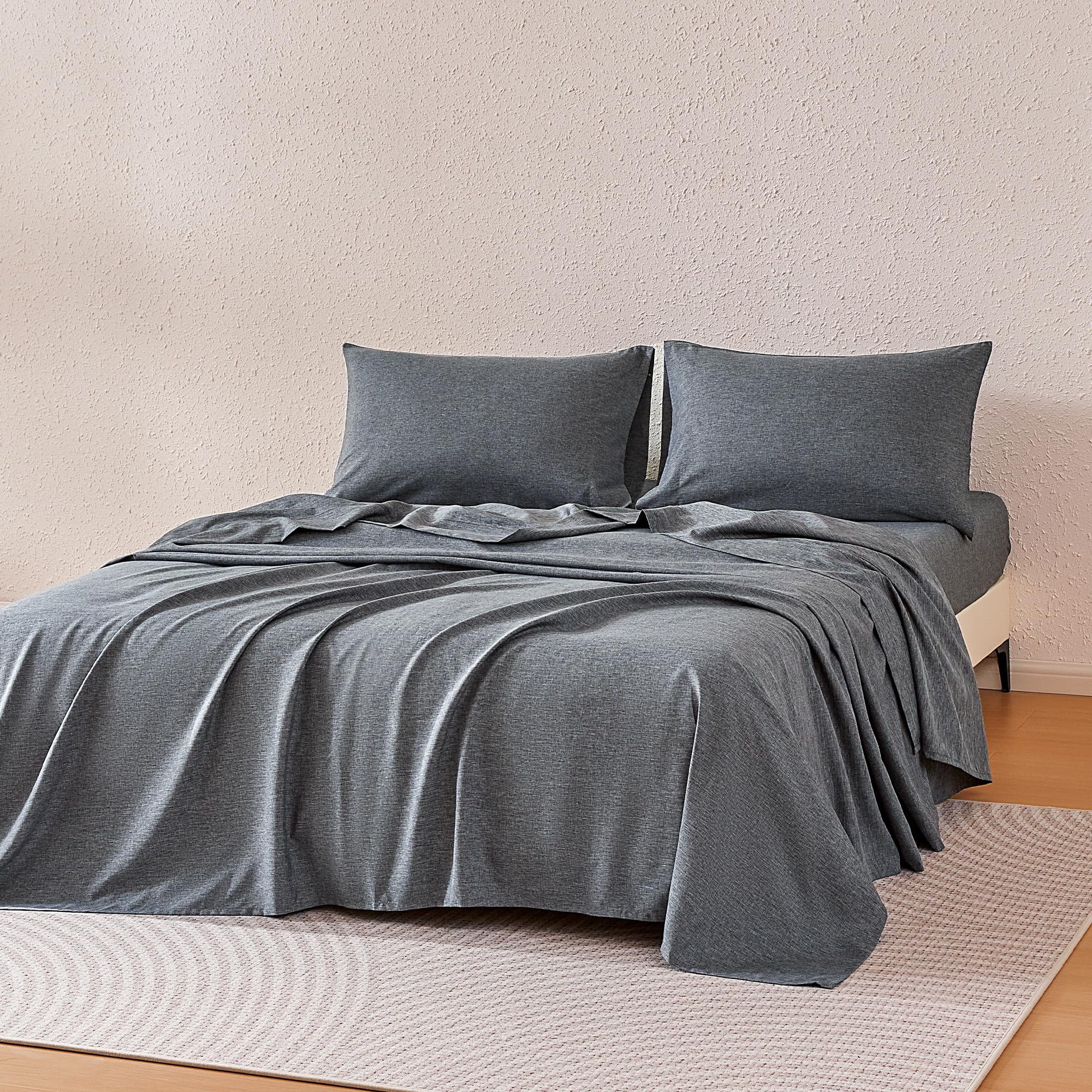 Amazon Basics Cationic Microfiber 3-4-Piece Sheet Set, Wrinkle Free and Easy Fit, 1 Flat Sheet, 1 Fitted Sheet and 1-2 Pillowcase