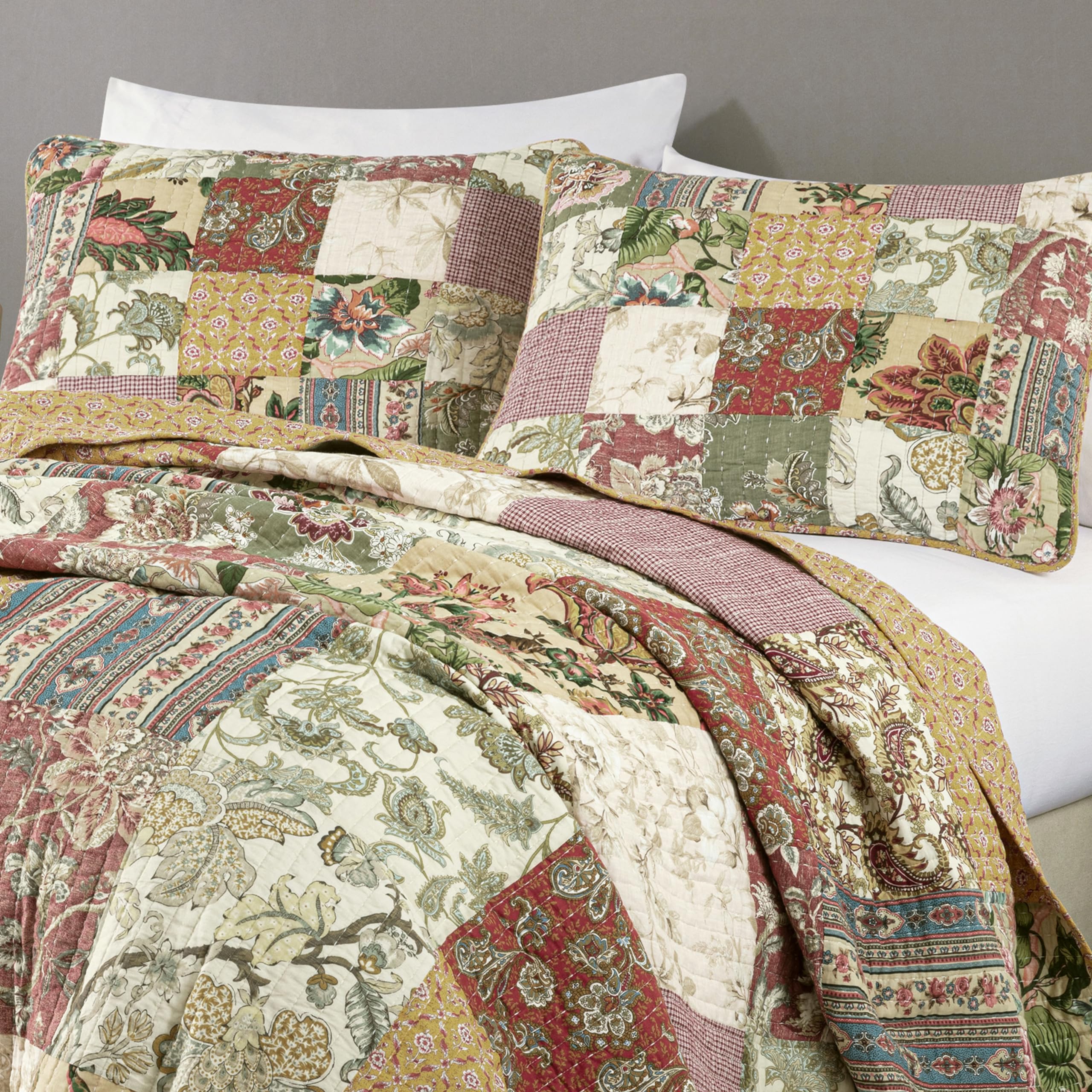 Chezmoi Collection Washed Patchwork Cotton Quilt Set - Soft Lightweight Breathable Reversible Quilted Bedspread for All Seasons