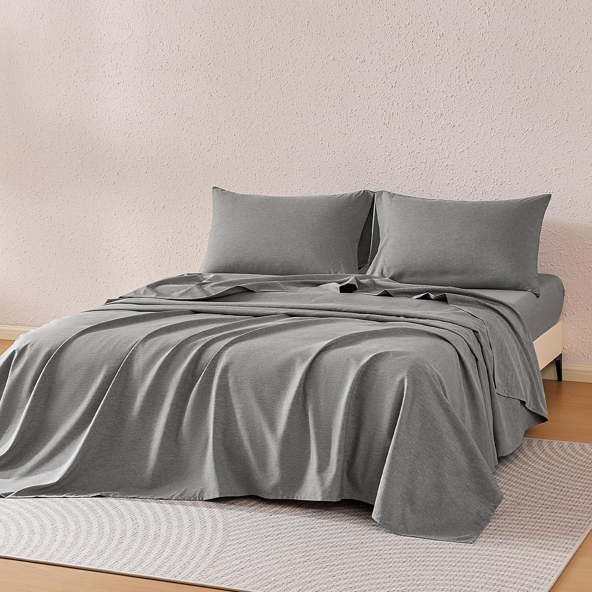 Amazon Basics Cationic Microfiber 3-4-Piece Sheet Set, Wrinkle Free and Easy Fit, 1 Flat Sheet, 1 Fitted Sheet and 1-2 Pillowcase
